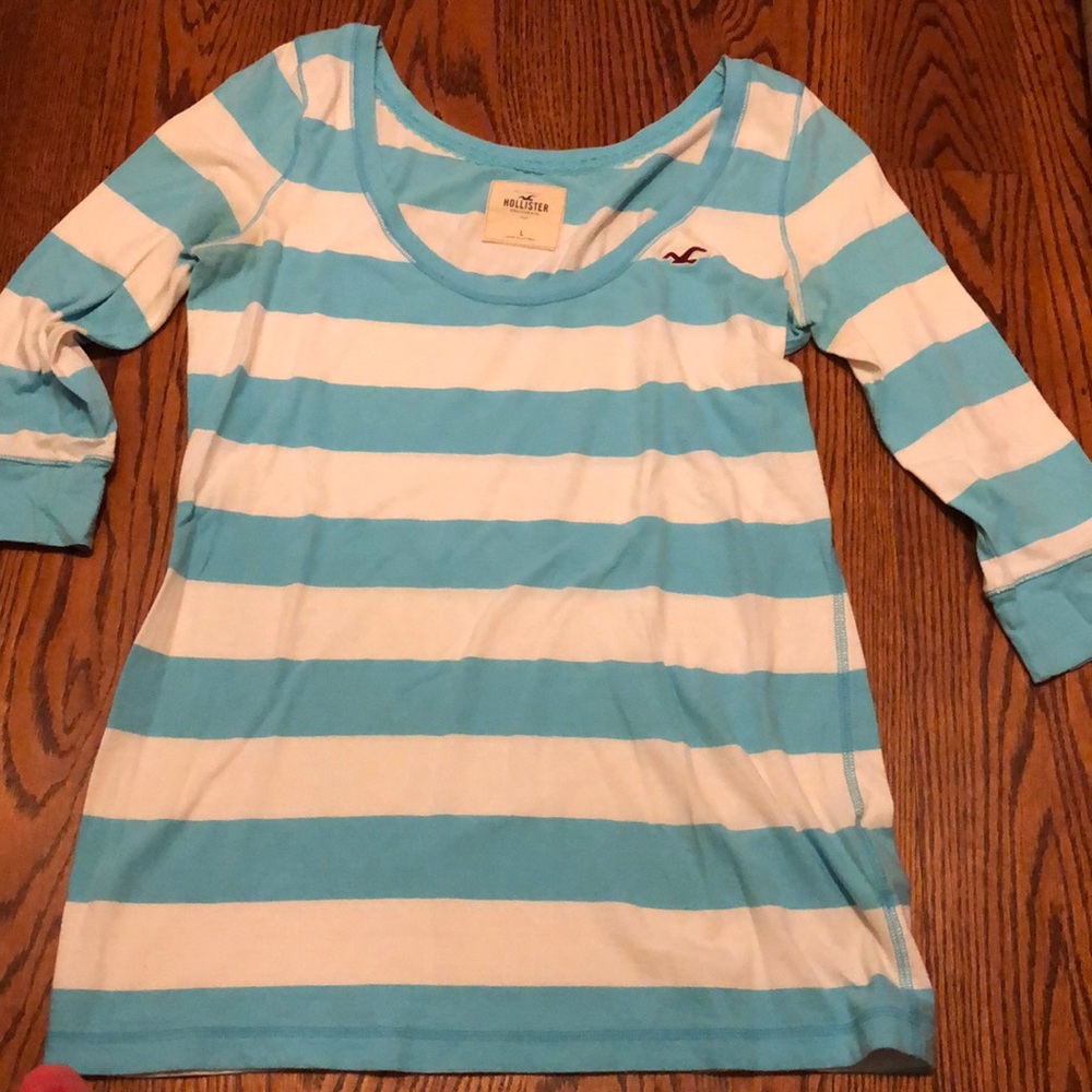Hollister quarter length shirt